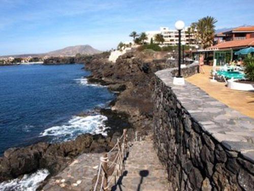 Cozy Apartment Tenerife South Wifi & Pool Коста-дель-Силенцио Экстерьер фото